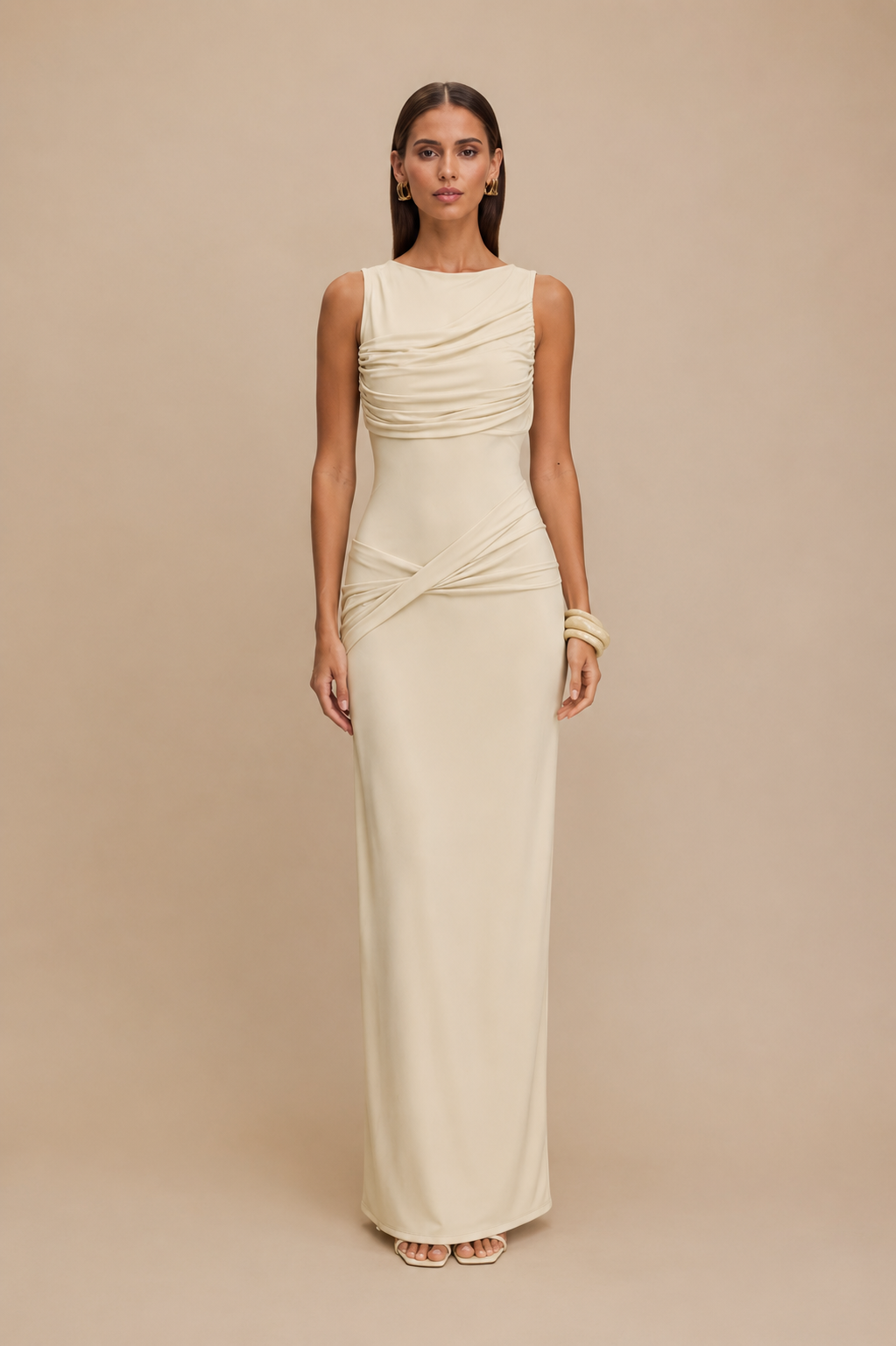 Vestido largo con espalda descubierta
